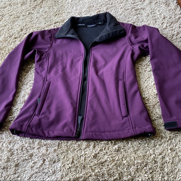 Women's Mossy Oak Purple Full Zip Jacket - Picture 3 of 5